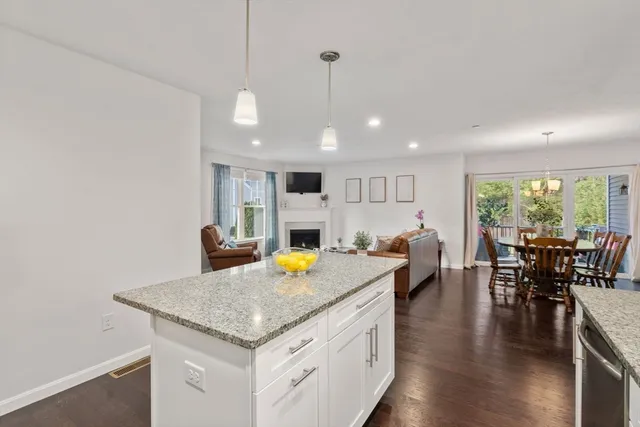 $570,000 | 1 Roseland Street, Unit A1, Foxboro, MA 02035