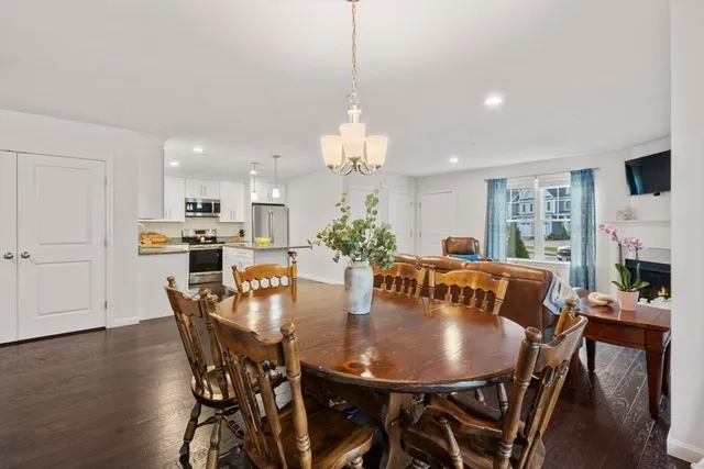 $570,000 | 1 Roseland Street, Unit A1, Foxboro, MA 02035