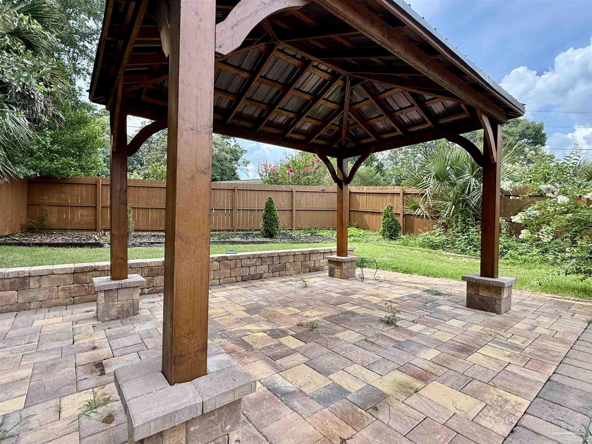 111 Euclid Road Pensacola, FL 32503 - Photo 8 of 71