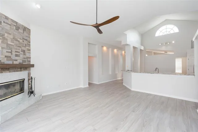 $549,900 | 10316 Riverburn Drive, Tampa, FL 33647