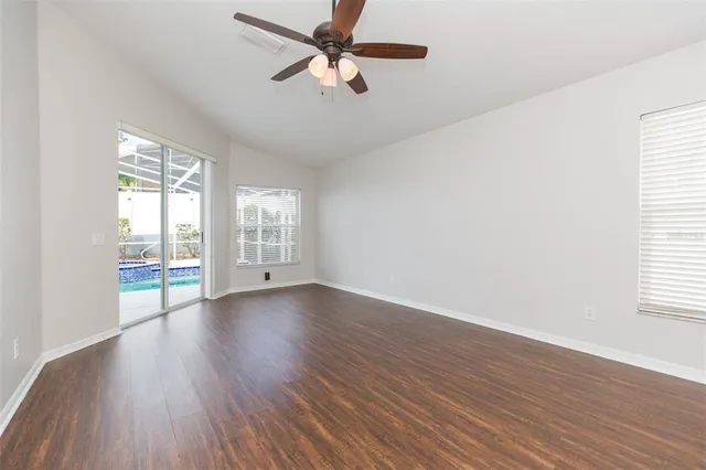 $549,900 | 10316 Riverburn Drive, Tampa, FL 33647