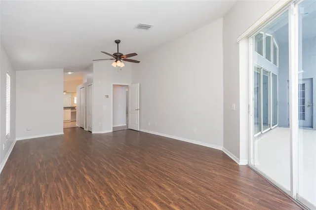 $549,900 | 10316 Riverburn Drive, Tampa, FL 33647