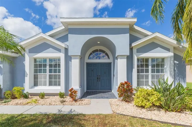 $549,900 | 10316 Riverburn Drive, Tampa, FL 33647