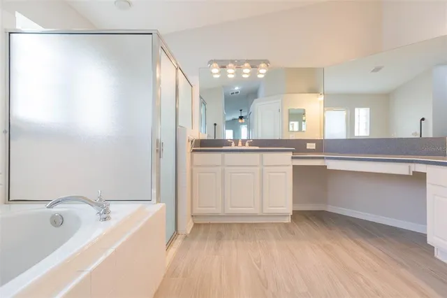 $549,900 | 10316 Riverburn Drive, Tampa, FL 33647