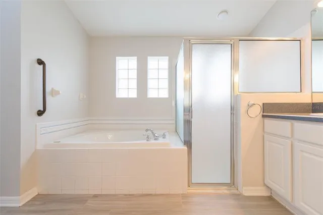 $549,900 | 10316 Riverburn Drive, Tampa, FL 33647