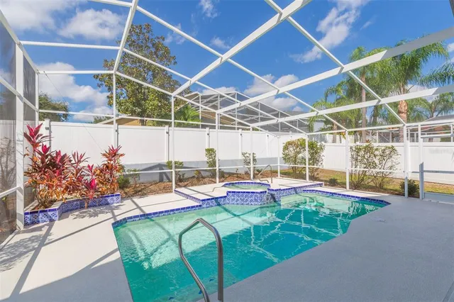 $549,900 | 10316 Riverburn Drive, Tampa, FL 33647