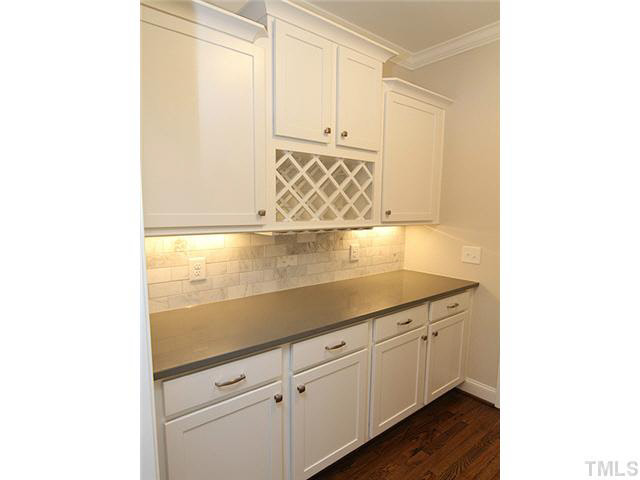 305 Mulberry Street Raleigh, NC 27604 - Photo 9 of 25 Butler's Pantry