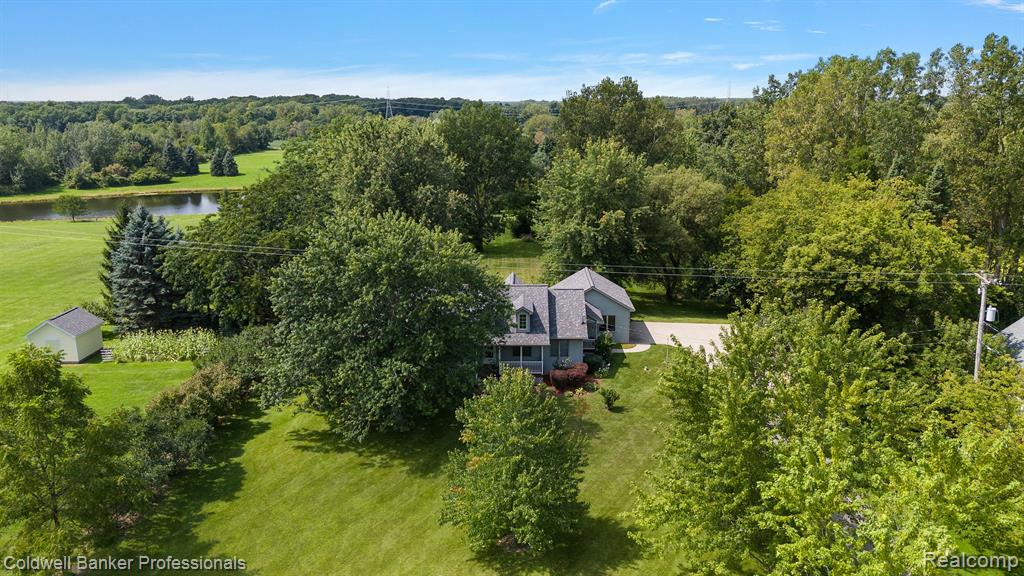 2371 North Henderson Road Davison, MI 48423 - Photo 10 of 30