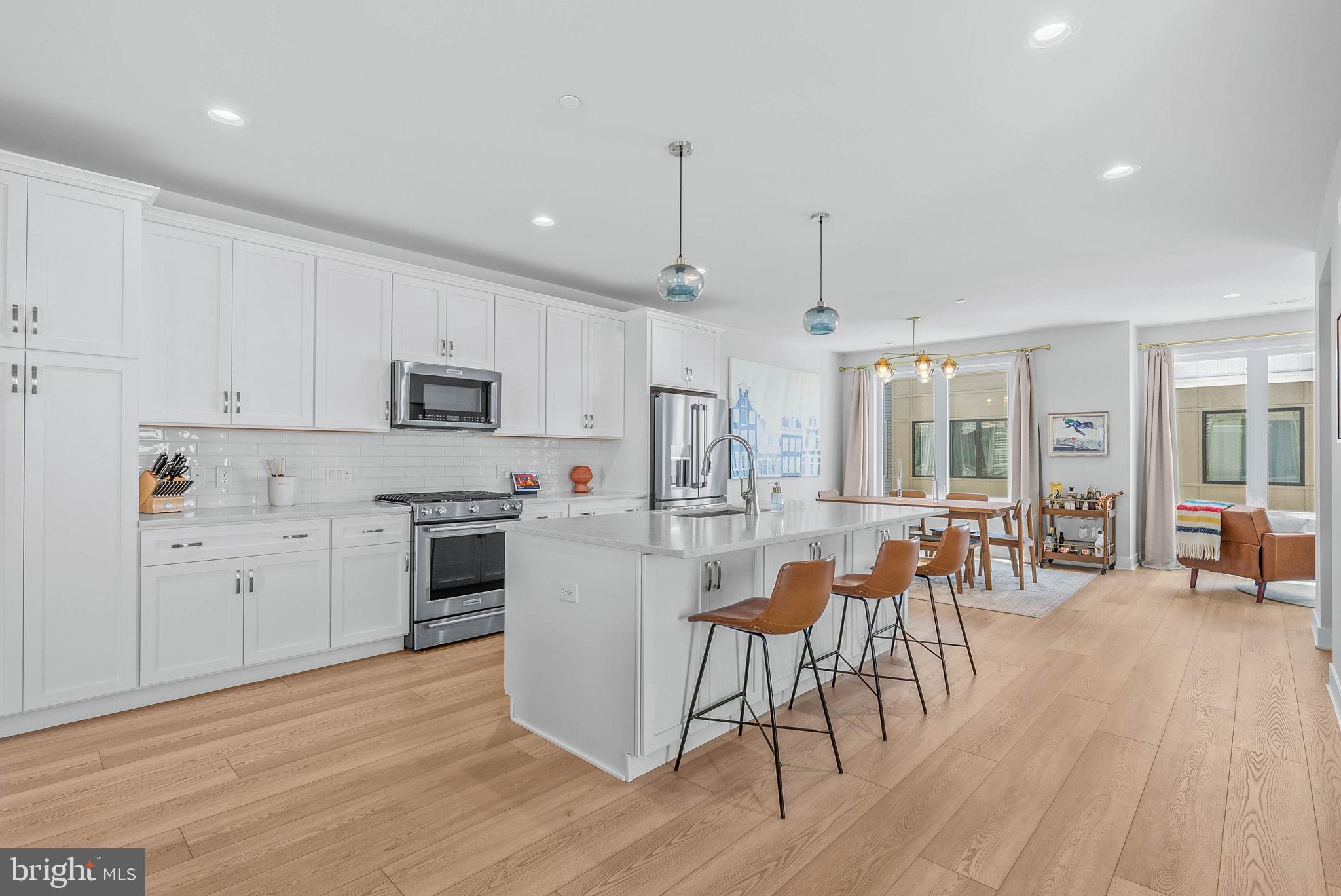 3001 Sedgeview Walk, Unit 147 Philadelphia, PA 19125 - Photo 1 of 33