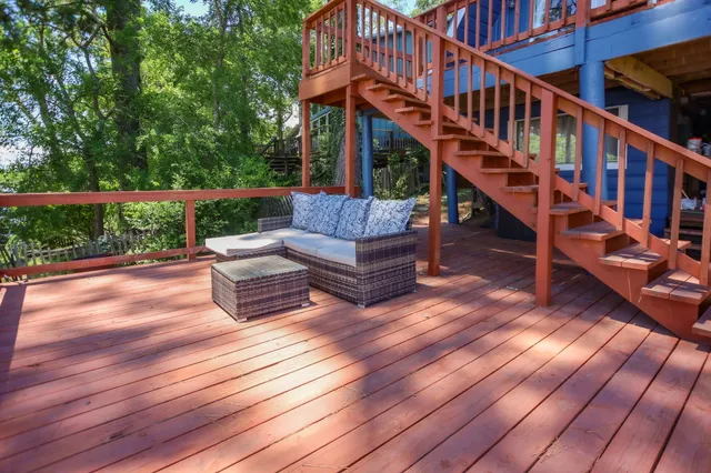 $289,999 | 169 County Road 4945, Etoile, TX 75944