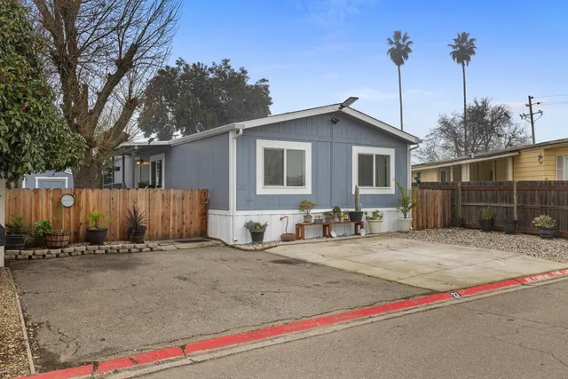 $199,000 | 5100 N Highway, Unit 27, Stockton, CA 95212