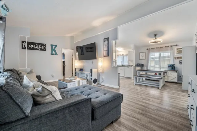 $199,000 | 5100 N Highway, Unit 27, Stockton, CA 95212