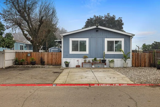 $199,000 | 5100 N Highway, Unit 27, Stockton, CA 95212