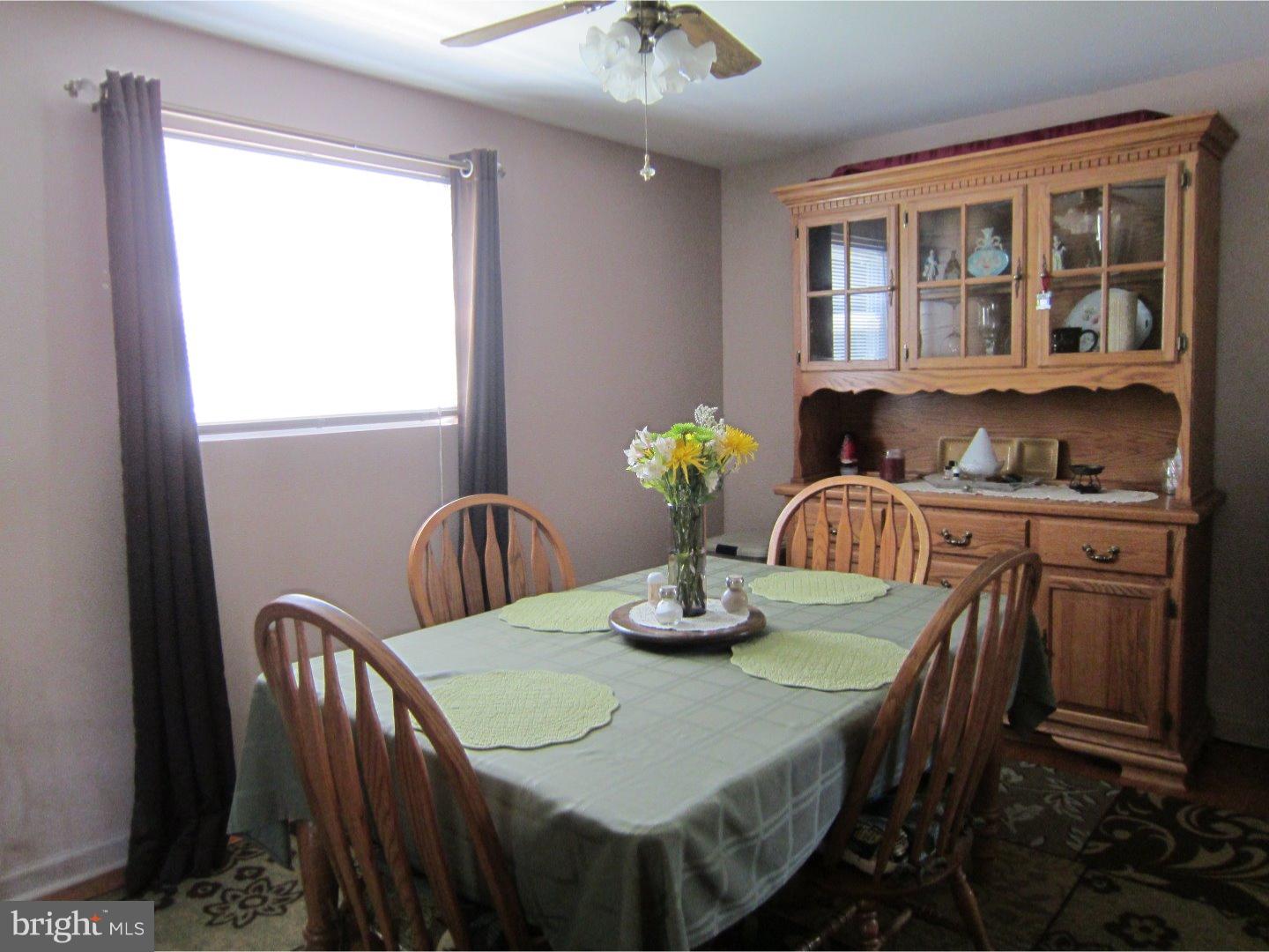 85 Sioux Road New Britain, PA 18901 - Photo 5 of 20 Dining Room