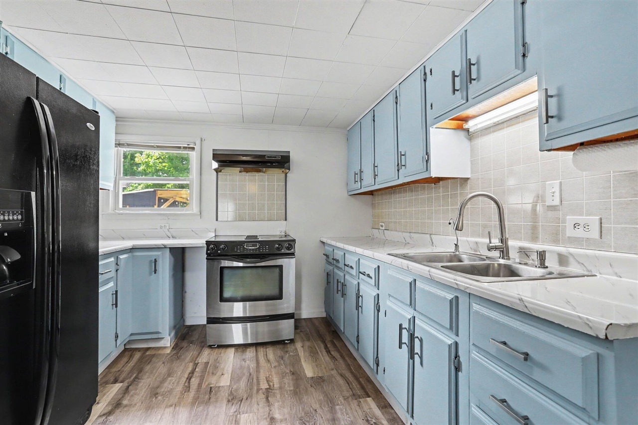 59446 Manor Road Colon, MI 49040 - Photo 10 of 29