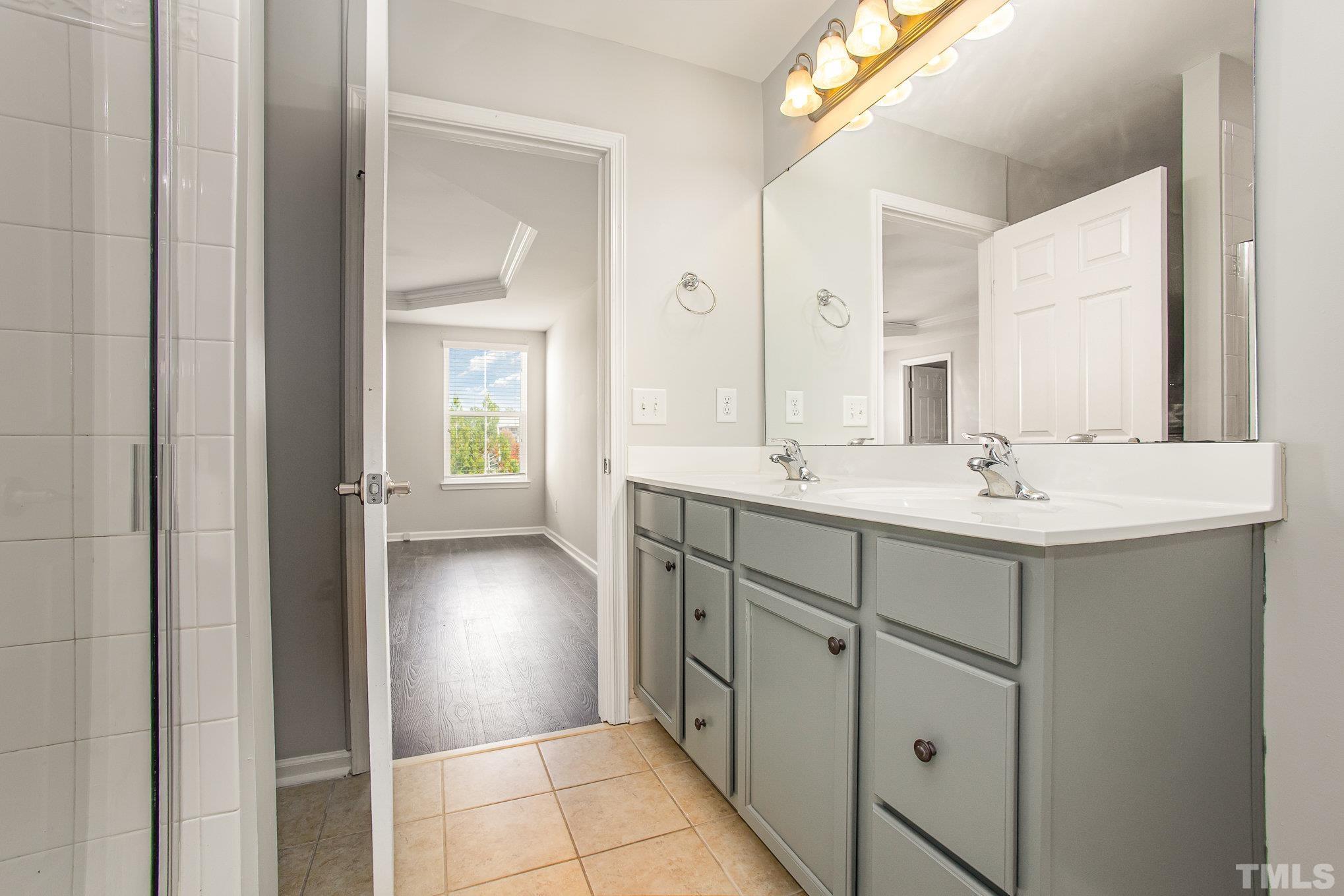 410 Panorama View Loop Cary, NC 27519 - Photo 13 of 17 Photo #13