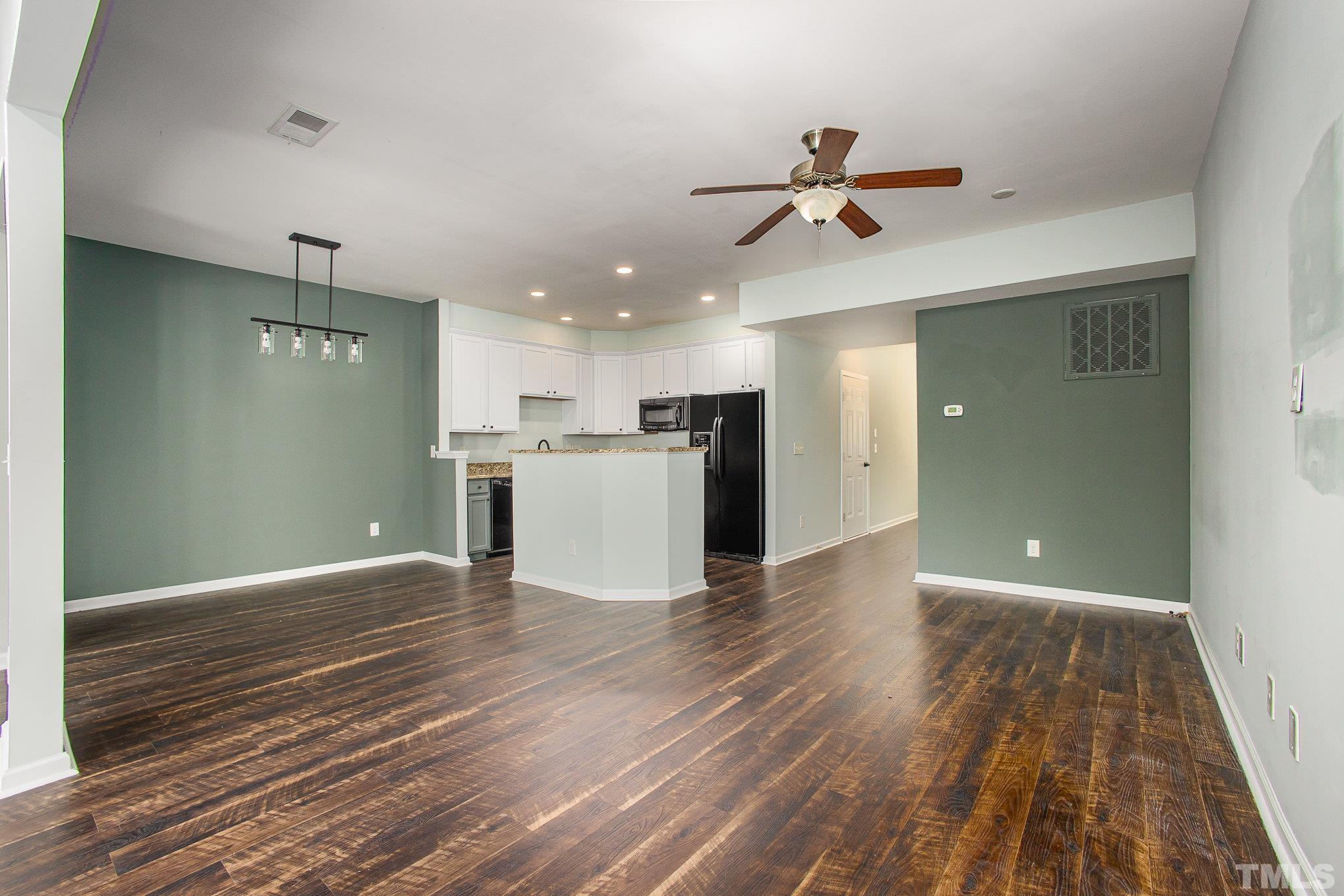 410 Panorama View Loop Cary, NC 27519 - Photo 2 of 17 Photo #2