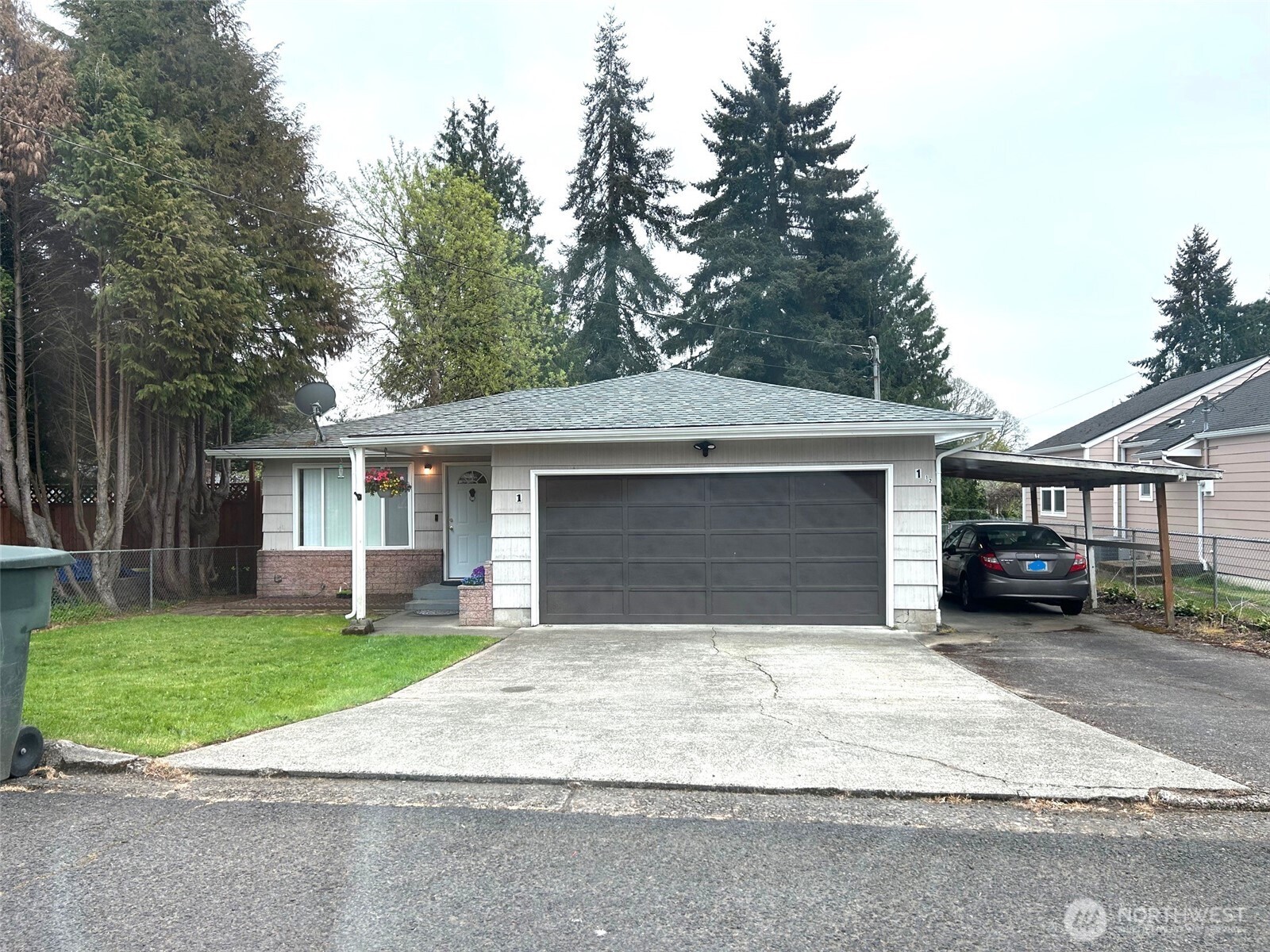 1 Pacific Place, Unit 2 Longview, WA 98632 - Photo 1 of 27