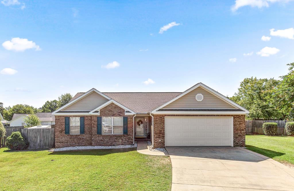 121 Smoke Rise Court Dothan, AL 36305 - Photo 1 of 27 Main View
