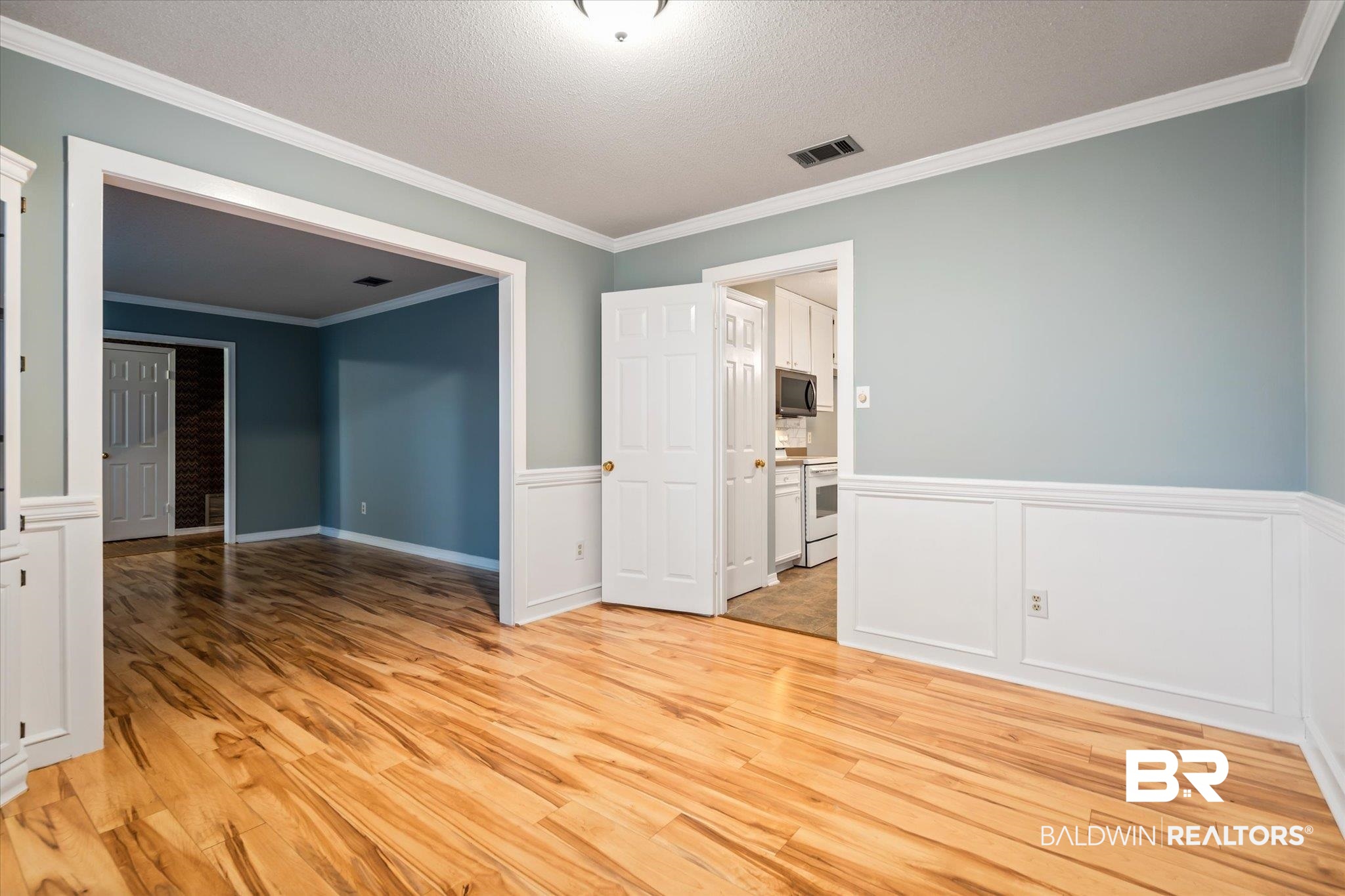 6604 Chimney Top Drive South Mobile, AL 36695 - Photo 4 of 24