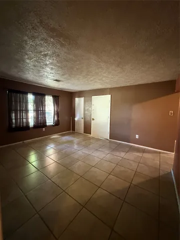 $1,300 | 5215 Bellfort Avenue, Houston, TX 77033