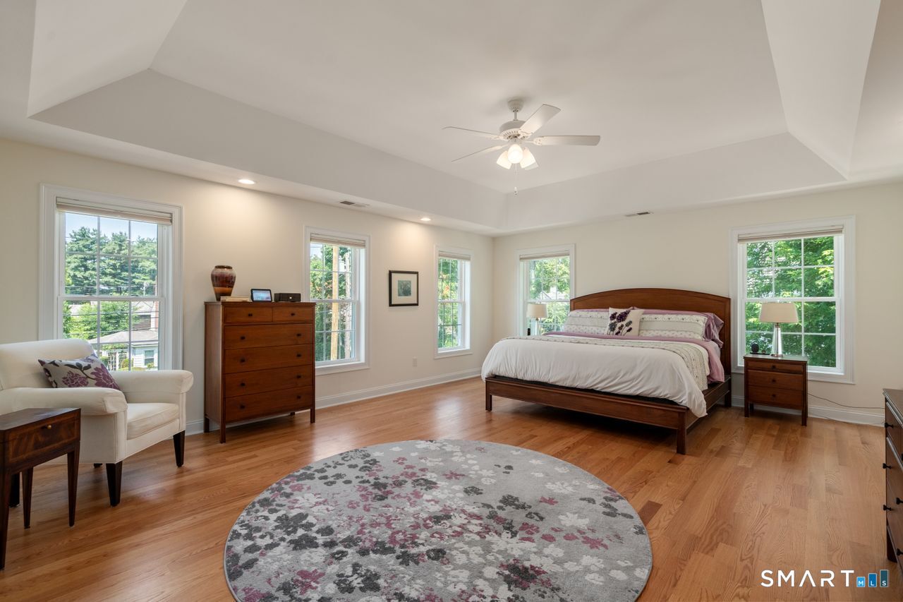 12 Stratford Road West Hartford, CT 06117 - Photo 21 of 40