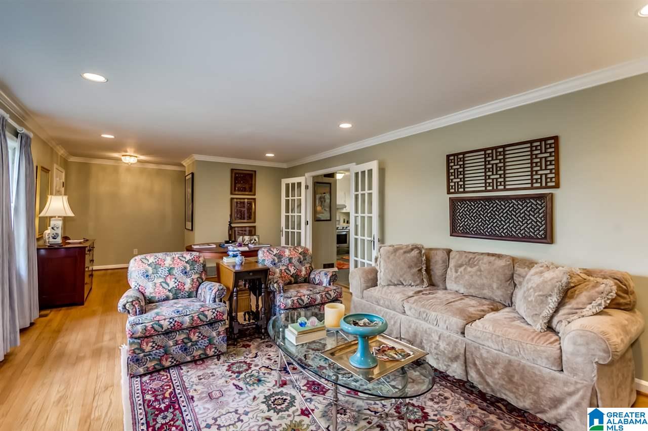 1455 Overlook Road Birmingham, AL 35209 - Photo 17 of 34 Gallery Image 17