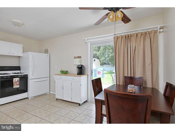 614 Cornwall Road Sewell, NJ 08080 - Photo 5 of 11