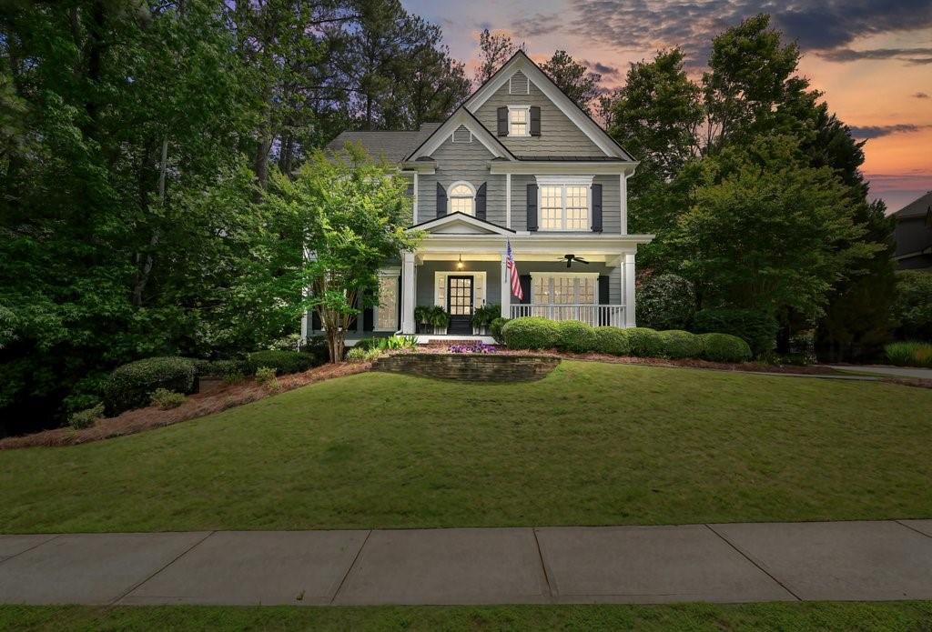 2318 Starr Lake Dr Northwest  