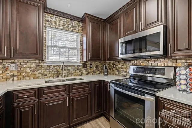 $500,000 | 9926 Wildwood Muse Court, Charlotte, NC 28273