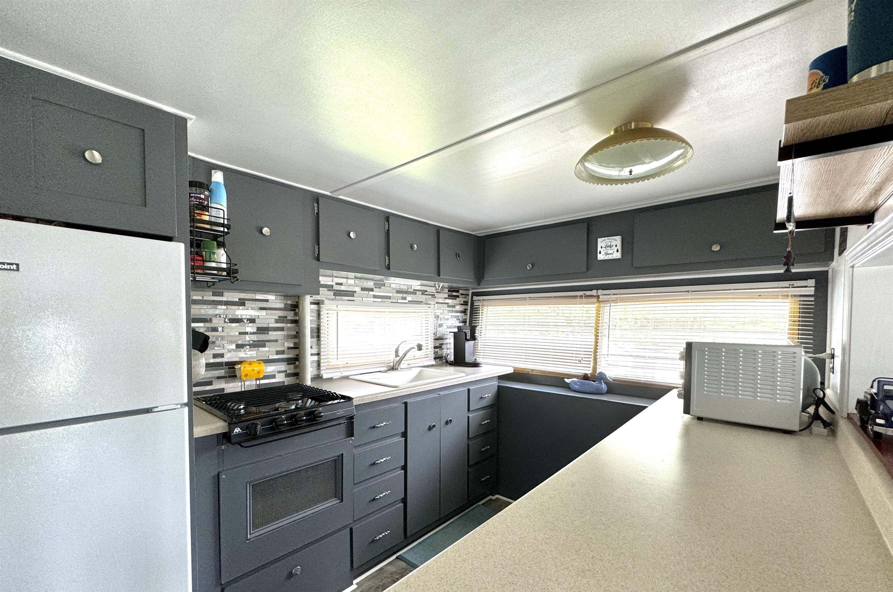 728 Scenic Road, Unit 109 Laconia, NH 03246 - Photo 12 of 29 Gallery Image 12