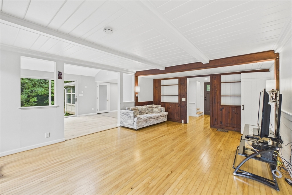 350 Main Road Montgomery, MA 01085 - Photo 4 of 41