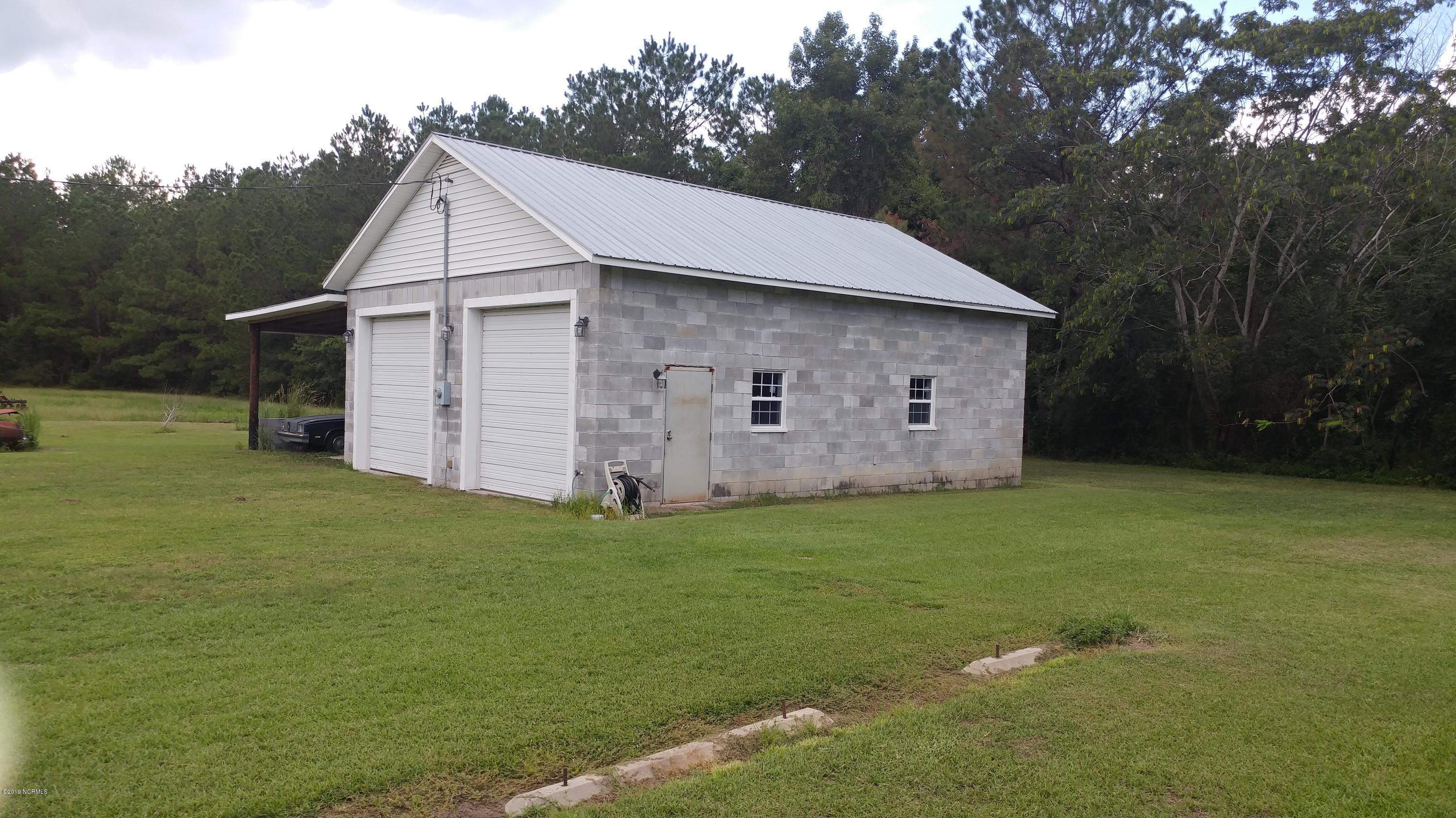 895 Blades Road Havelock, NC 28532 - Photo 16 of 16 Detached Garage