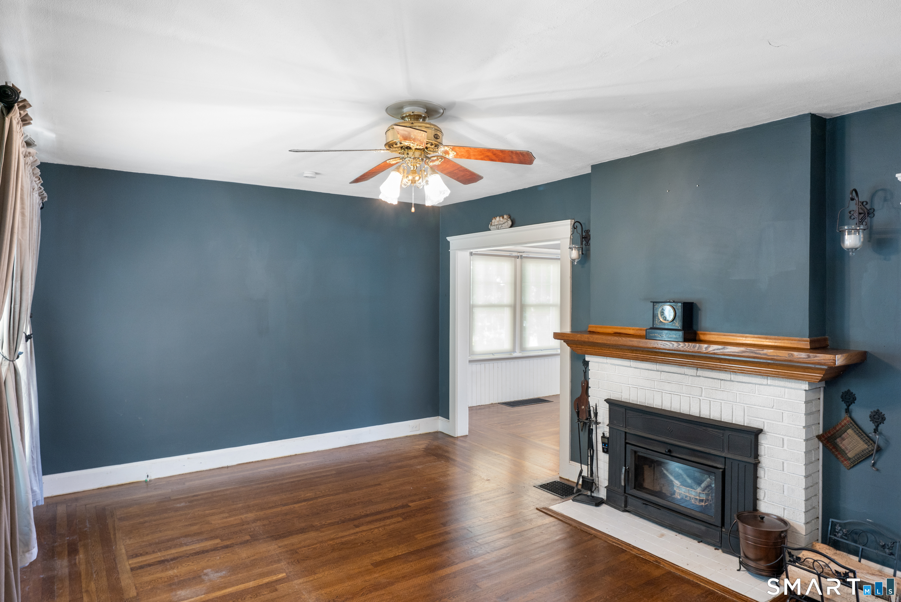 175 Augur Street Hamden, CT 06517 - Photo 9 of 38