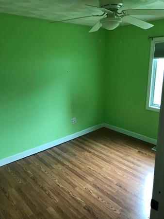 205 Burnham Road Lowell, MA 01852 - Photo 14 of 25 Gallery Image 14