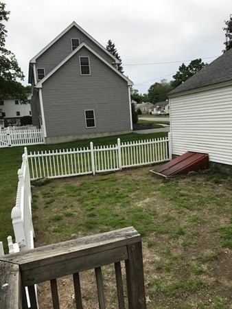 205 Burnham Road Lowell, MA 01852 - Photo 20 of 25 Gallery Image 20