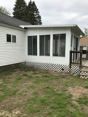 205 Burnham Road Lowell, MA 01852 - Photo 21 of 25 Gallery Image 21