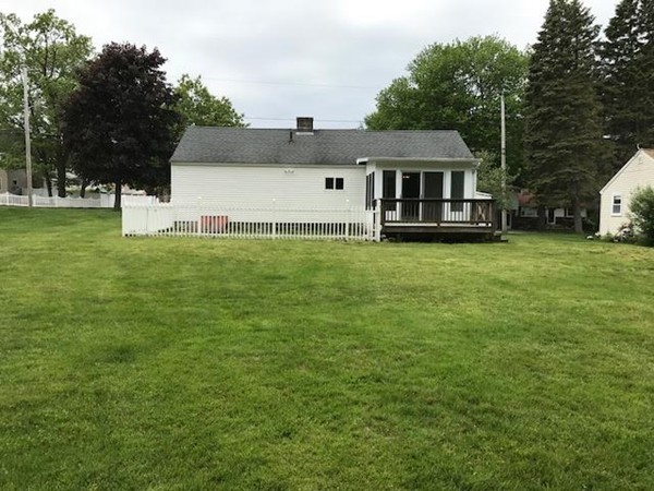 205 Burnham Road Lowell, MA 01852 - Photo 23 of 25 Gallery Image 23