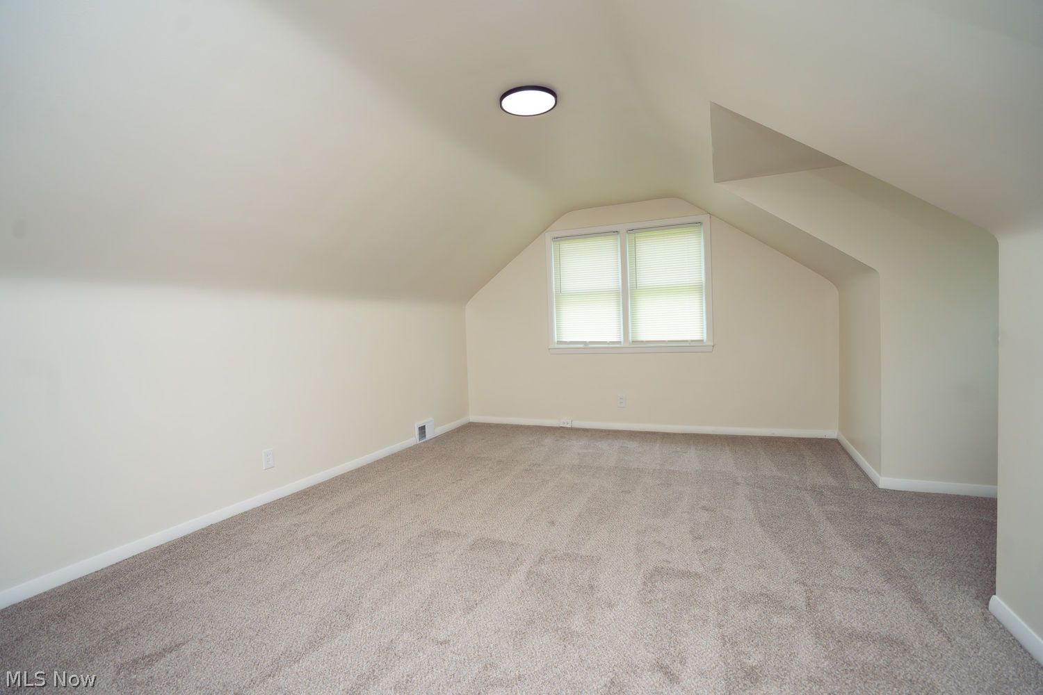 628 Creed Street Struthers, OH 44471 - Photo 16 of 20 Bedroom