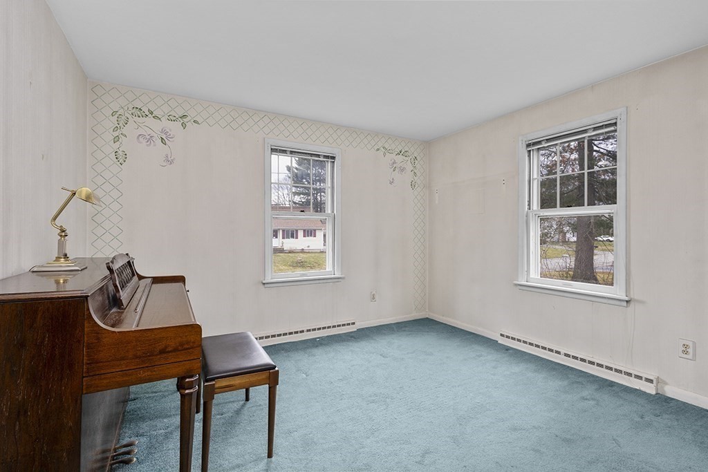 144 Glendale Road Attleboro, MA 02703 - Photo 13 of 33