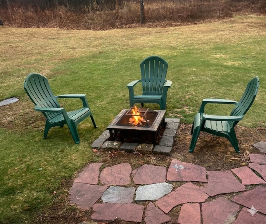 144 Glendale Road Attleboro, MA 02703 - Photo 31 of 33