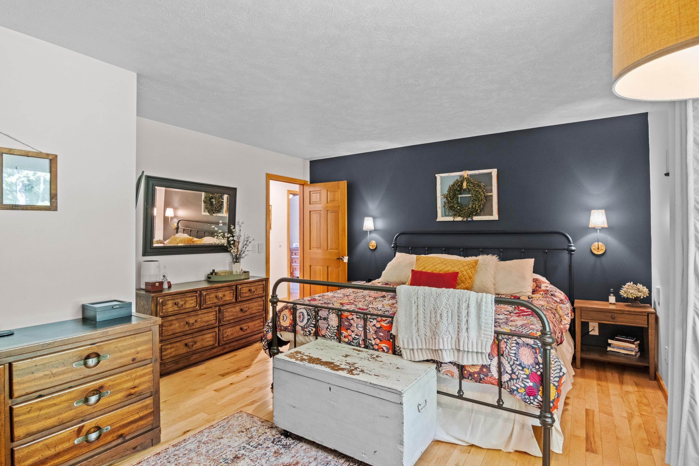 7676 Bennett Road Williamsburg, MI 49690 - Photo 17 of 39 1927433-76972dfc-98a4-46e1-b331-fe7496397a38.JPG