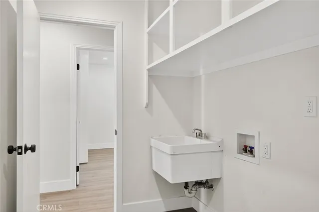 $1,549,999 | 2257 Glastonbury Road, Westlake Village, CA 91361