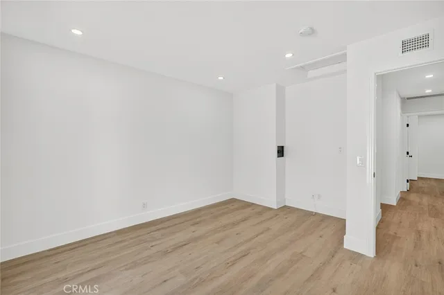 $1,549,999 | 2257 Glastonbury Road, Westlake Village, CA 91361