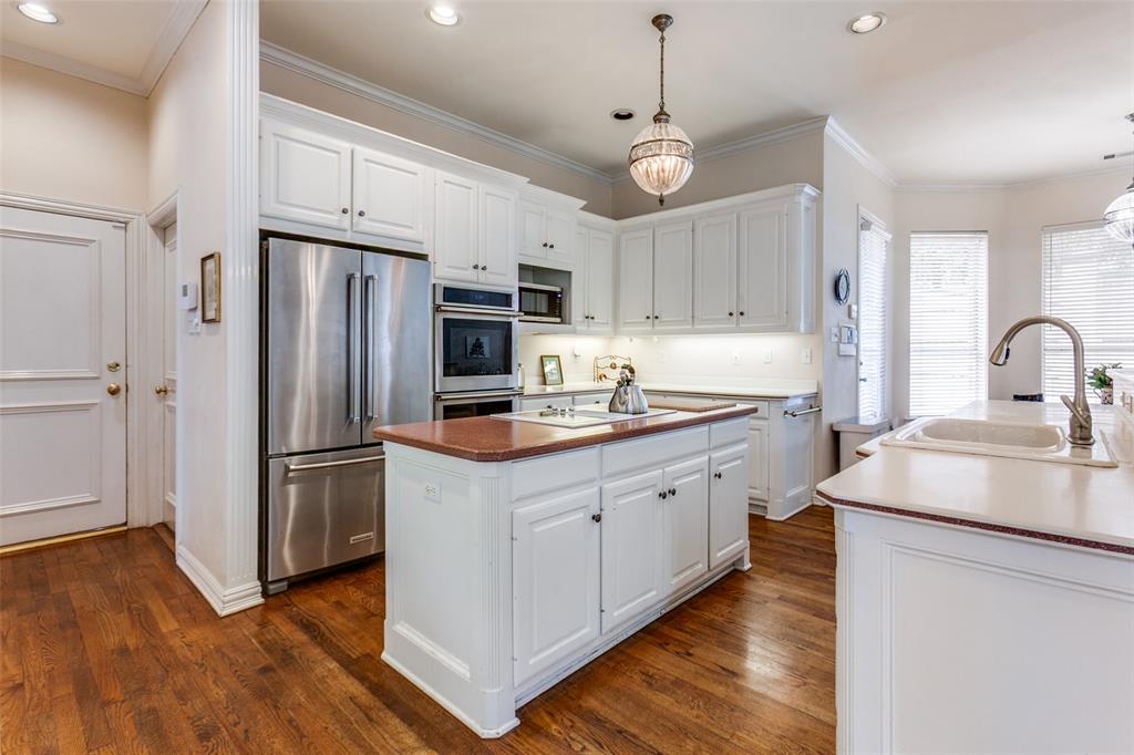 13920 Hillcrest Road Dallas, TX 75240 - Photo 12 of 33