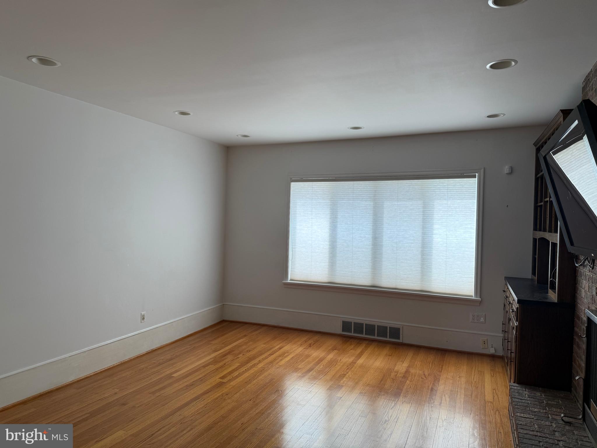 266 Whig Lane Road Pilesgrove, NJ 08098 - Photo 18 of 55