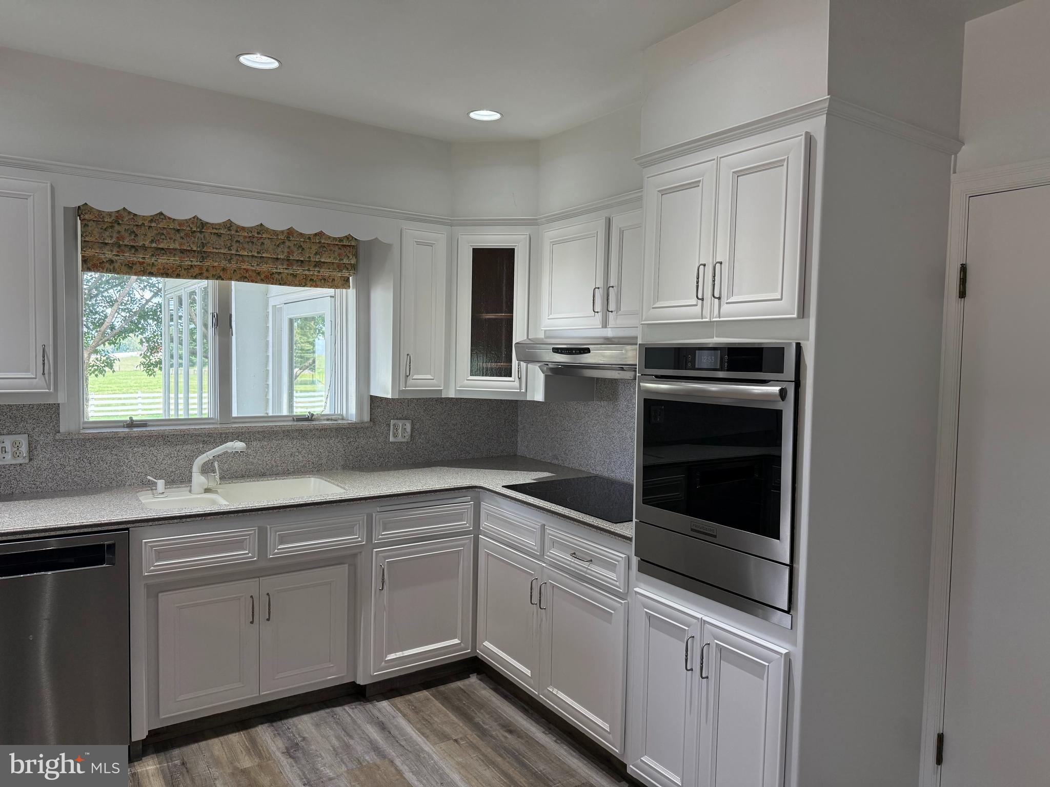 266 Whig Lane Road Pilesgrove, NJ 08098 - Photo 10 of 55