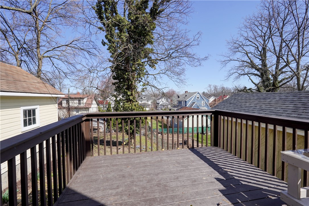 134 Wyndham Road Rochester, NY 14612 - Photo 28 of 31 Deck overlooks the back yard.