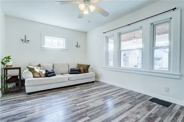 $159,900 | 134 Wyndham Road, Rochester, NY 14612