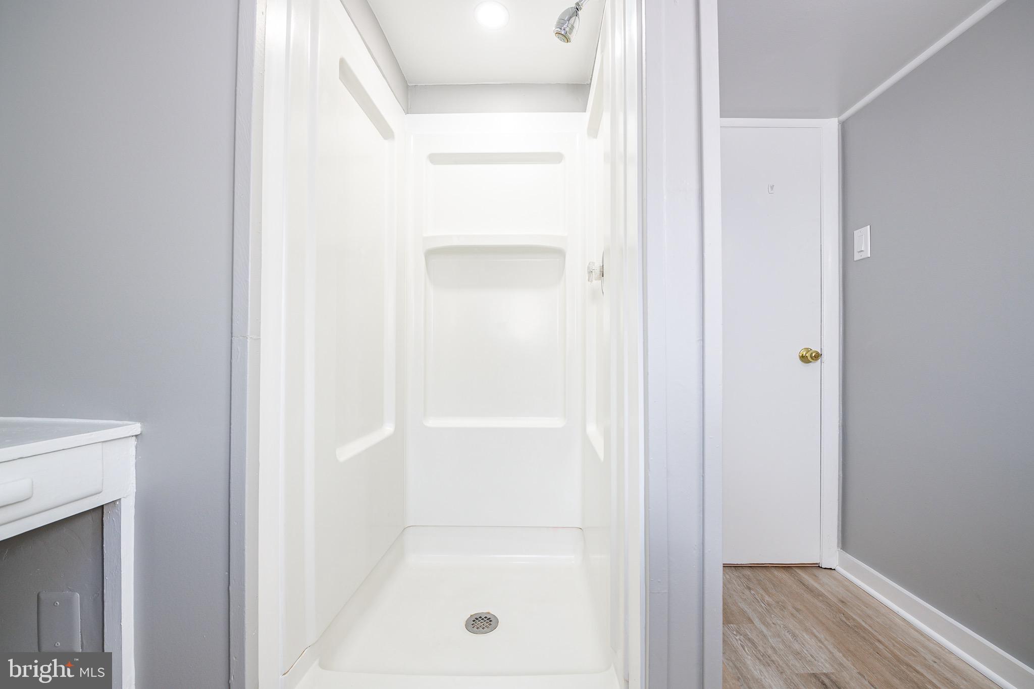 211 Whitmoor Terrace Silver Spring, MD 20901 - Photo 24 of 35